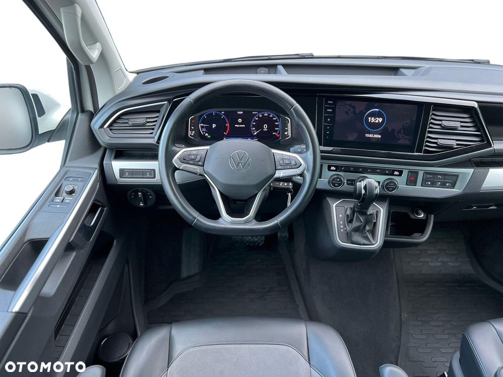 Volkswagen Multivan - 28