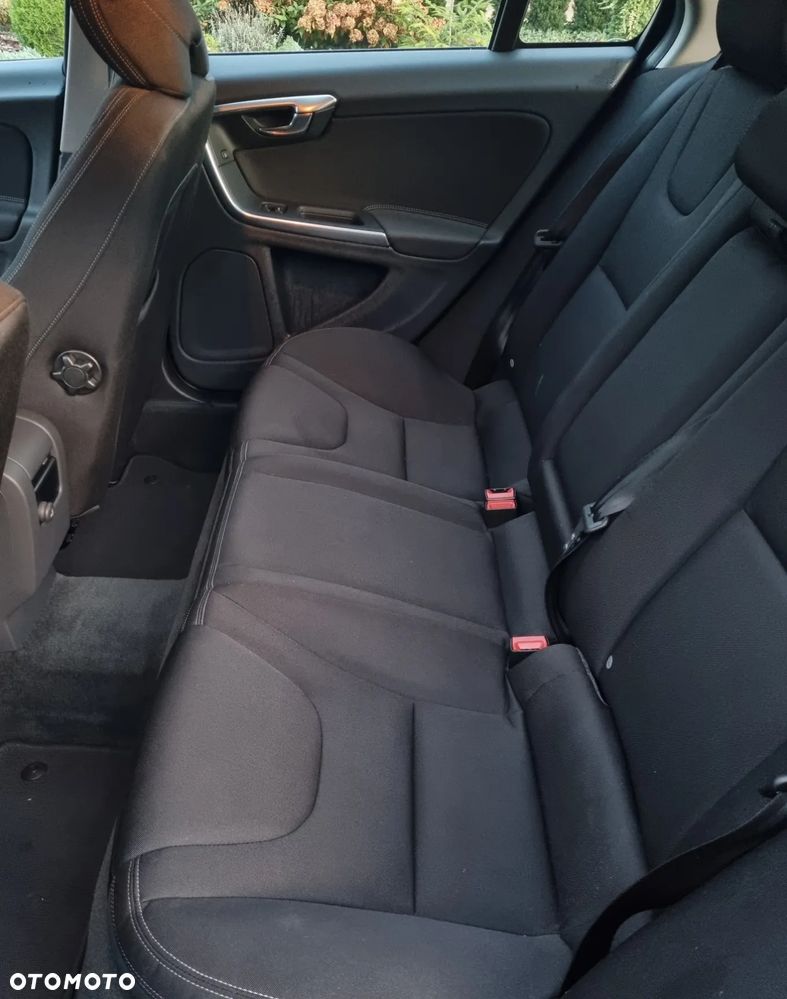 Volvo S60 T4 Kinetic - 20