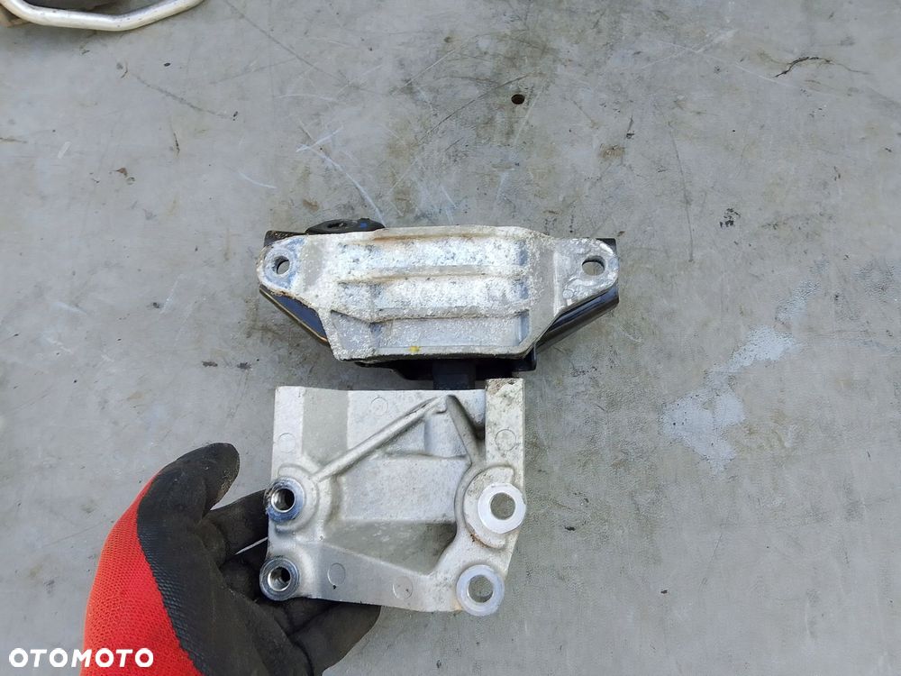 łapa poduszka skrzyni biegów hyundai i20 ii 21830-c7000 - 3