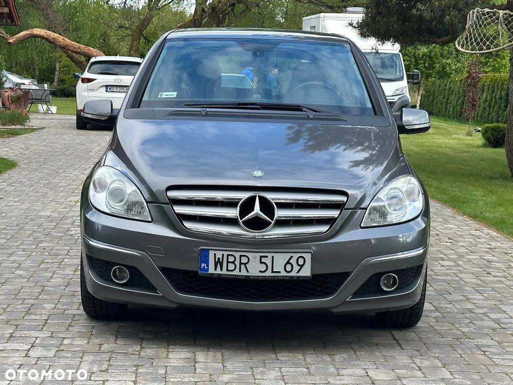 Mercedes-Benz Klasa B 180 BlueEffICIENCY - 11