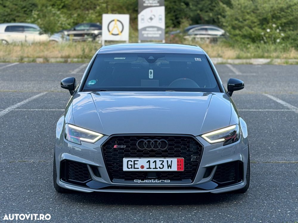 Audi RS3 - 2