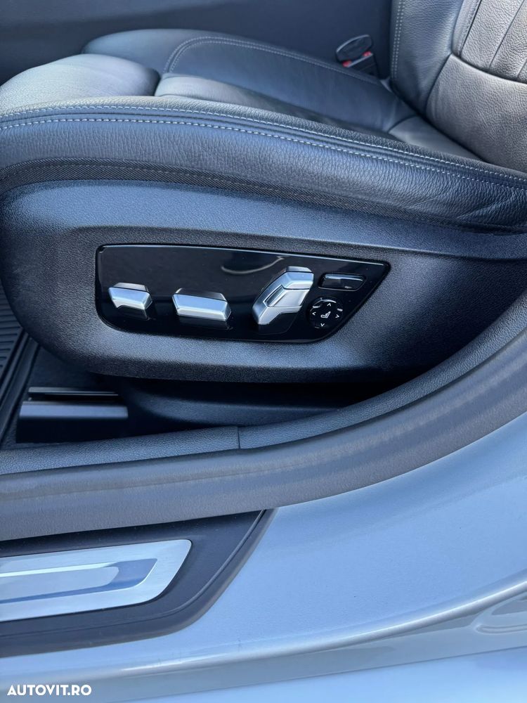 BMW Seria 5 540i Aut. Sport Line - 10