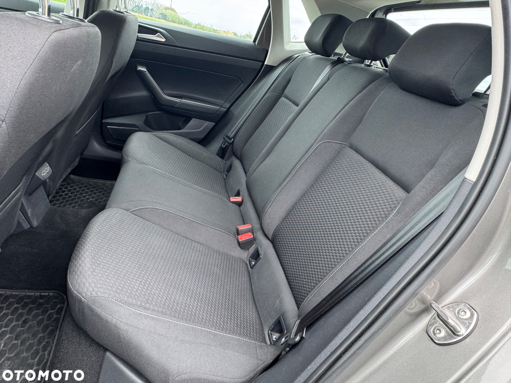 Volkswagen Polo 1.0 TSI Comfortline - 26