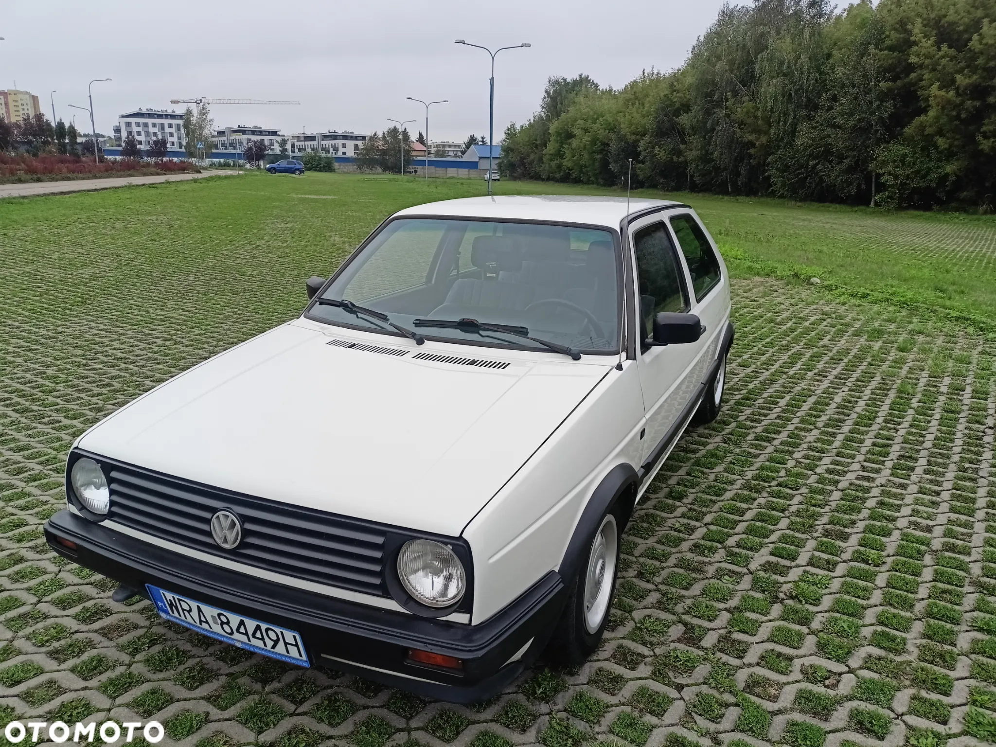 Volkswagen Golf 1.6 CL - 22