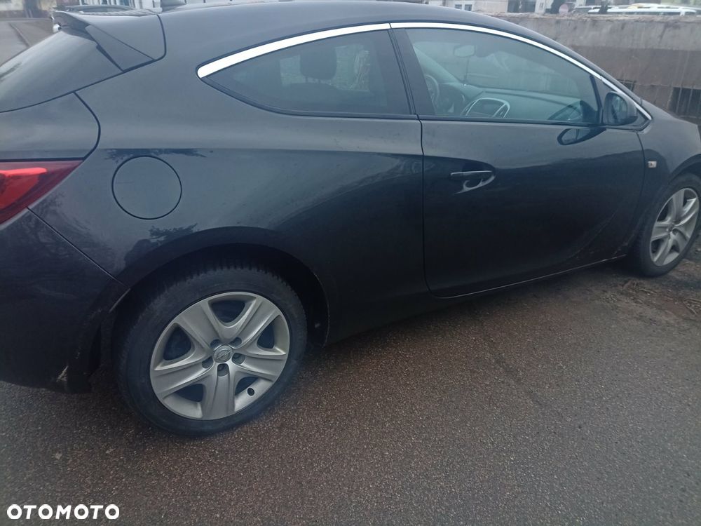 Opel Astra 1.6 T Sport - 1