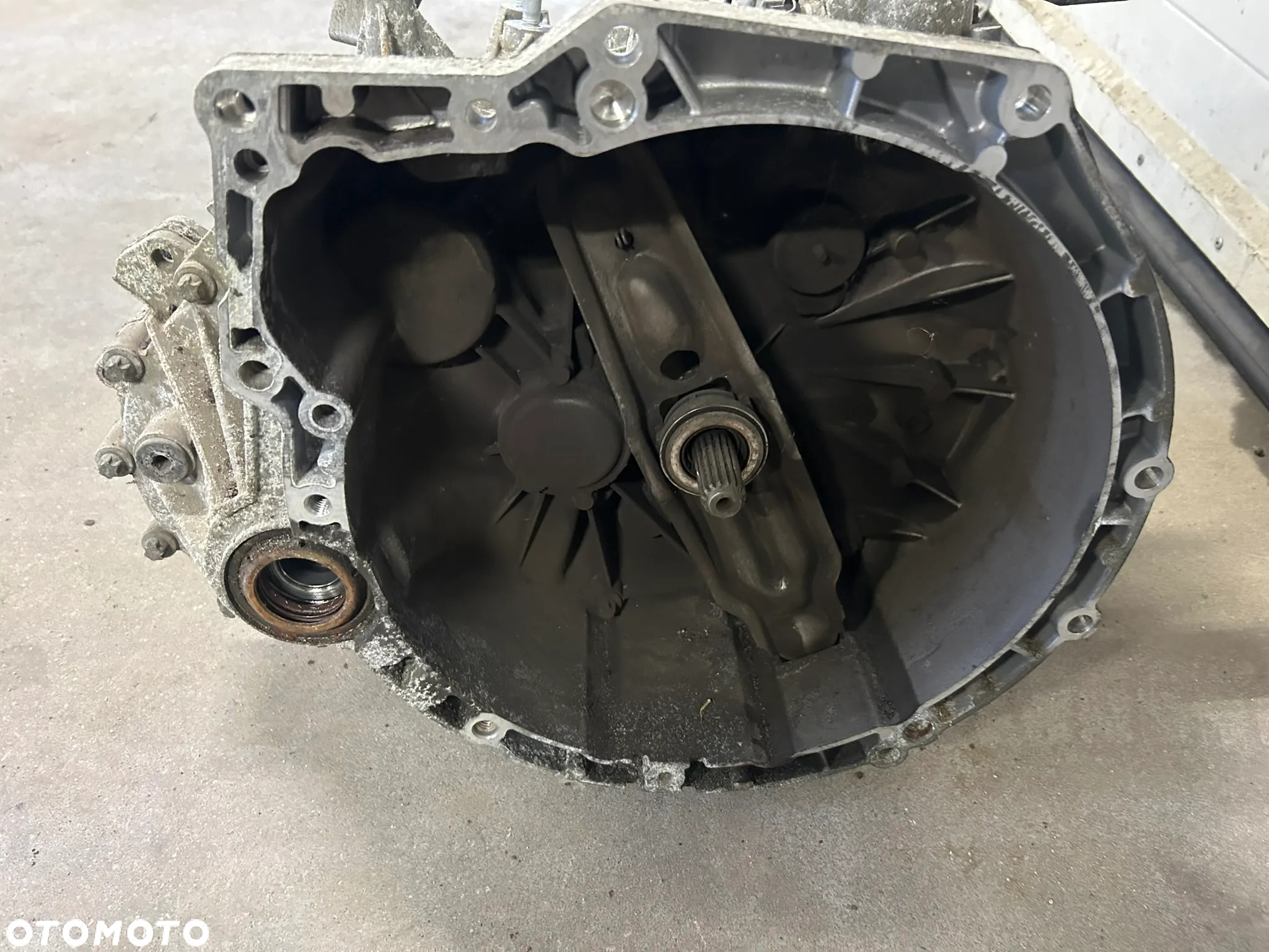 Mini Cooper R56 1.6 16v skrzynia biegow manualna 6  2300.7568724-02  0326626chb - 5
