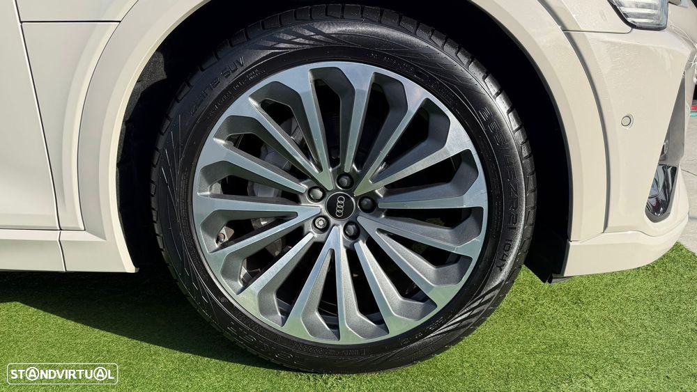 Audi e-tron 55 quattro S line - 13