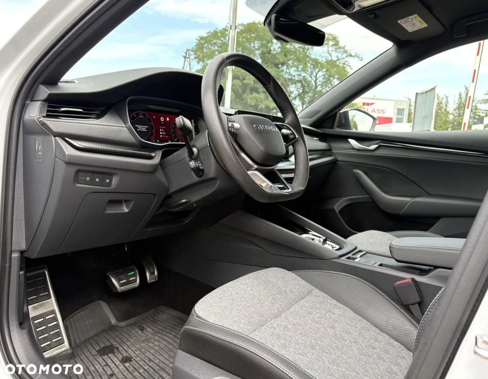 Skoda Octavia 1.5 TSI mHEV Sportline DSG - 11