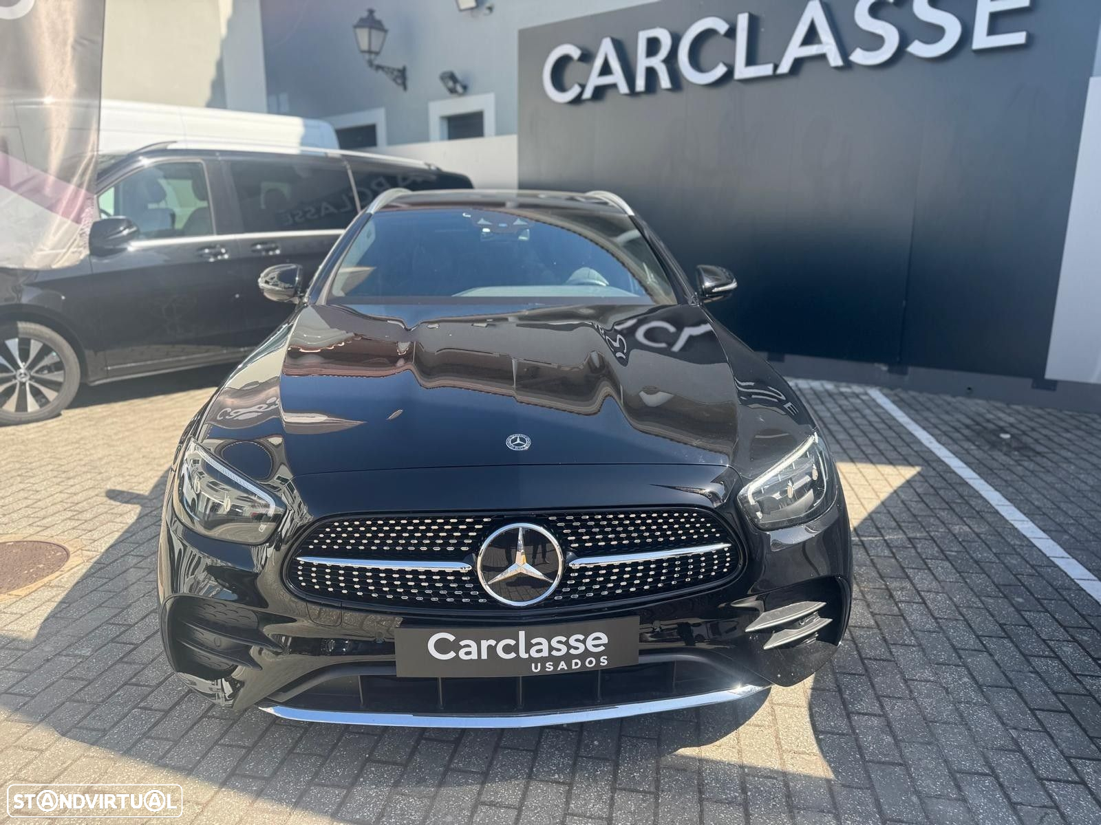 Mercedes-Benz E 220 d AMG Line - 12