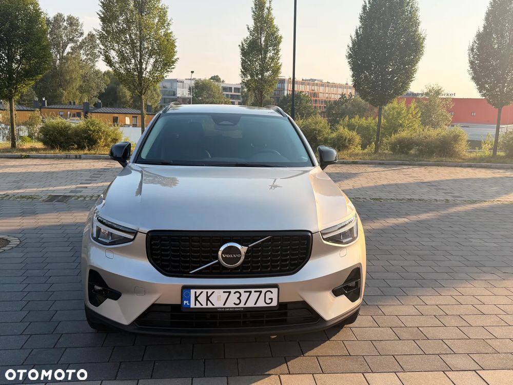 Volvo XC 40 B3 Plus Dark - 13