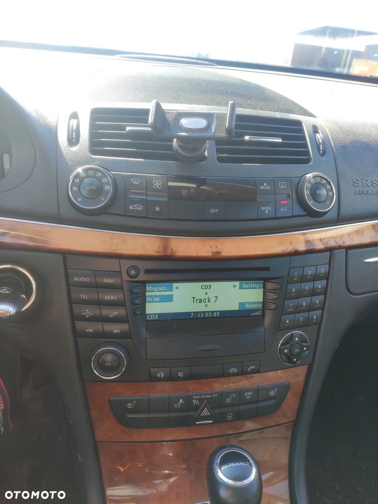 Mercedes-Benz Klasa E 200 Kompressor Automatik Elegance - 15