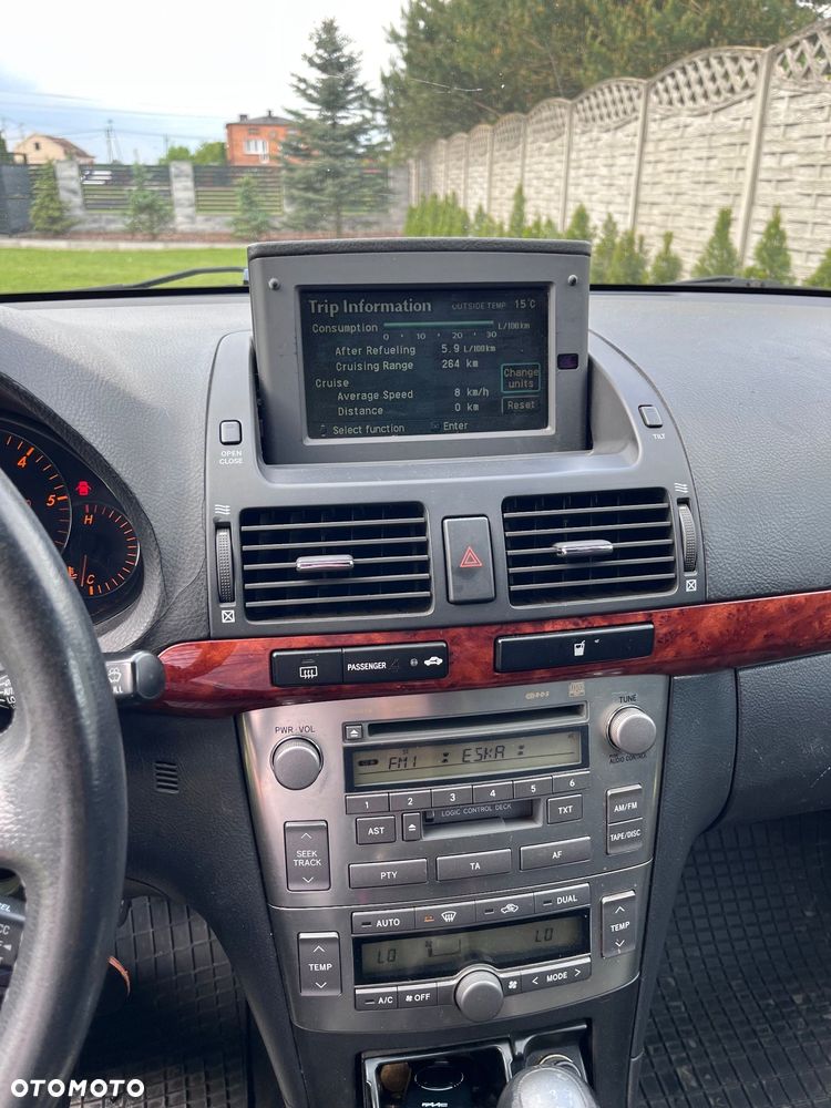 Toyota Avensis 2.0 D-4D Combi - 4