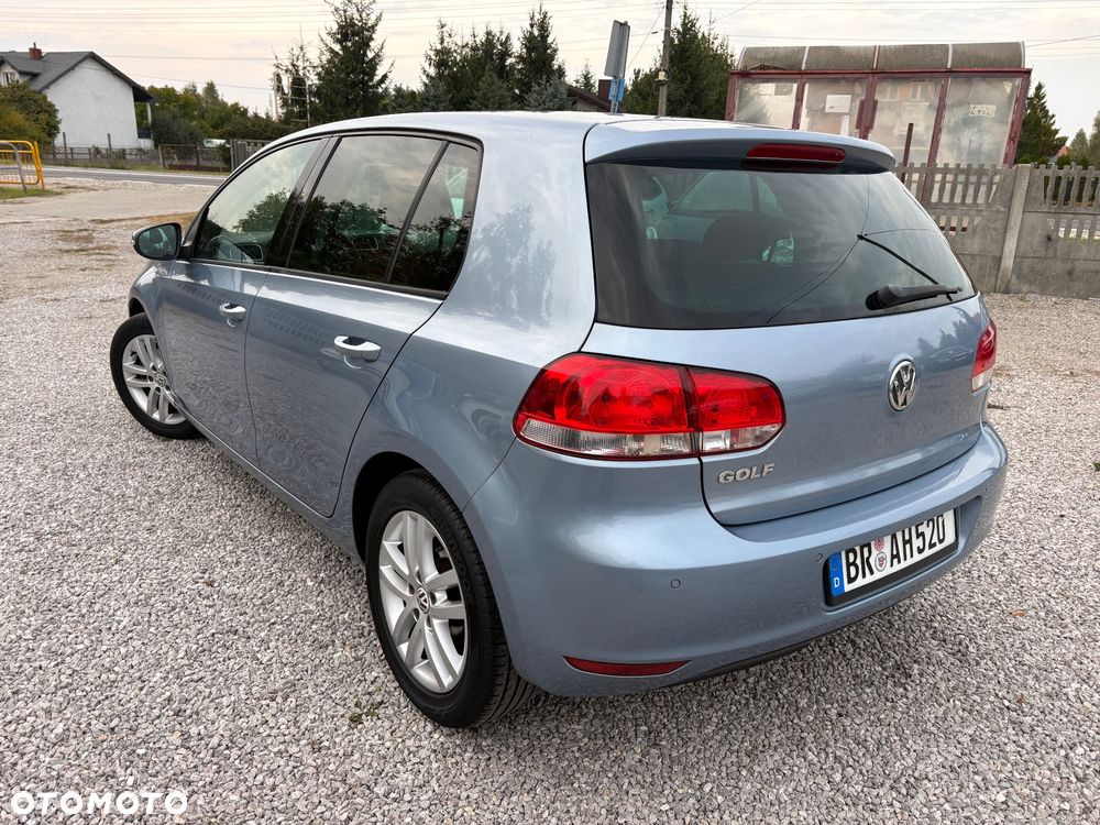 Volkswagen Golf - 13