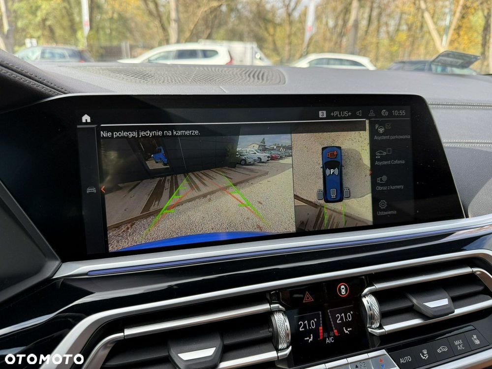 BMW X7 M50i sport - 15