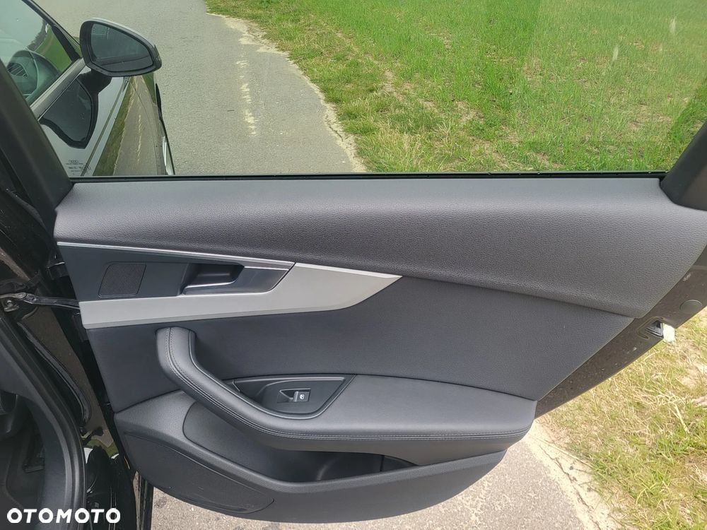 Audi A4 Avant 2.0 TDI - 13