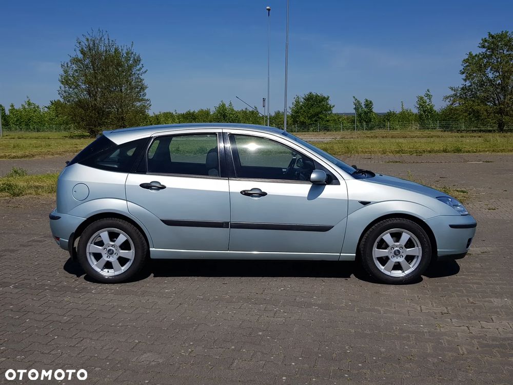 Ford Focus 1.6 X100 - 29
