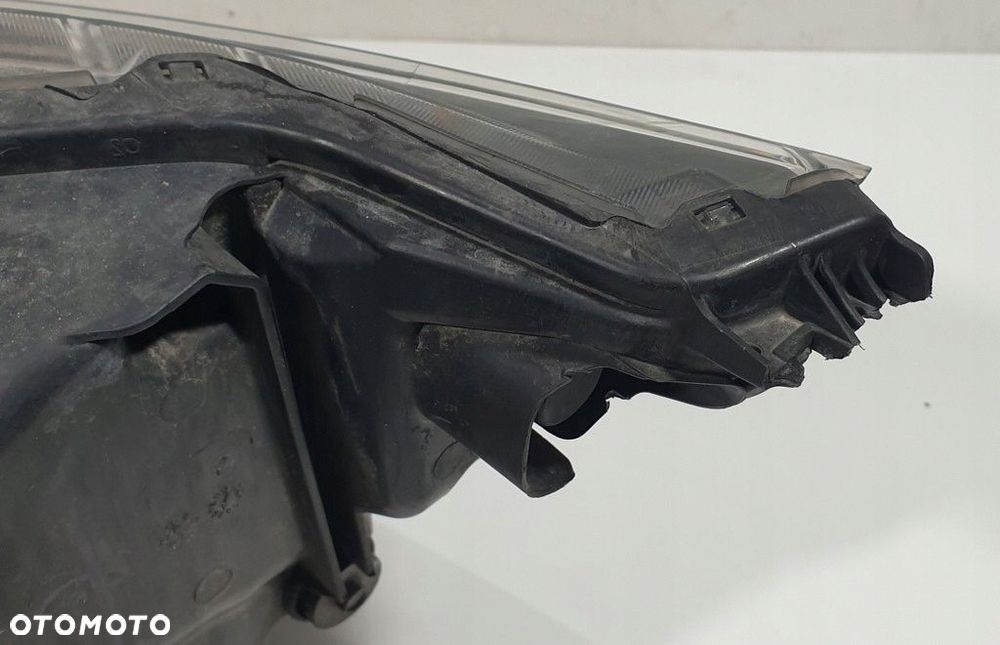 Nissan Qashqai II Reflektor Prawy KOITO 100-19011 - 5