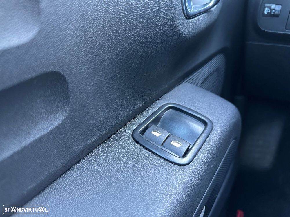 Citroën C3 1.2 PureTech Feel Pack - 12