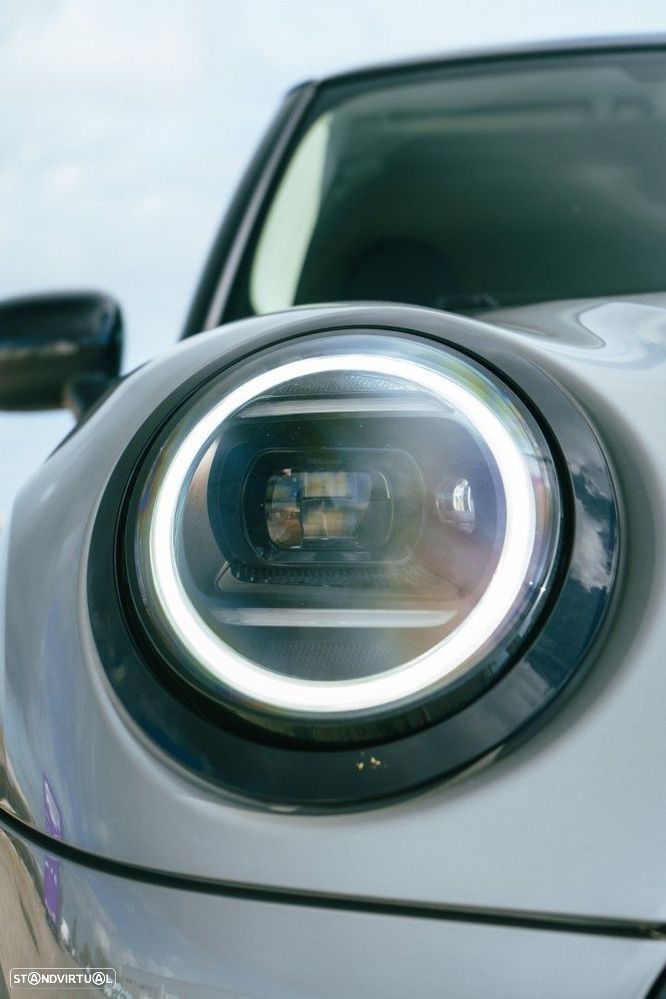 MINI 3 Portas Cooper C Essential - 12