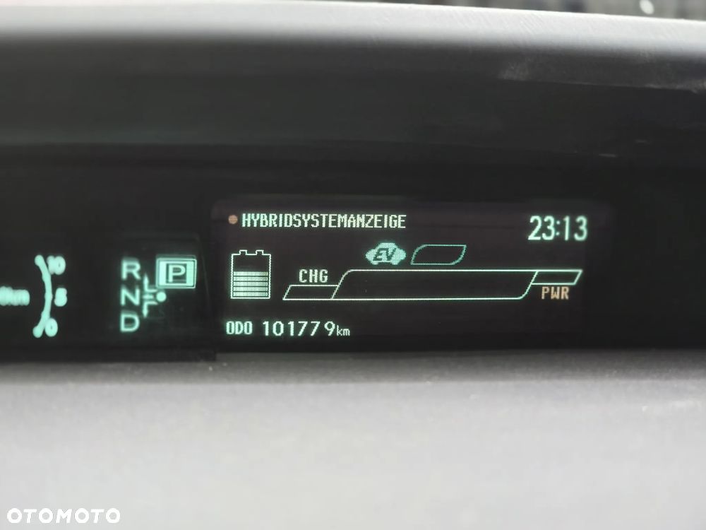 Toyota Prius 1.8 HSD Prestige - 20