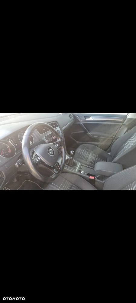 Volkswagen Golf Variant 2.0 TDI BlueMotion Technology Lounge - 9