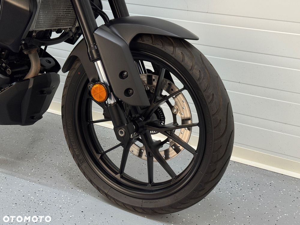 Yamaha MT - 10
