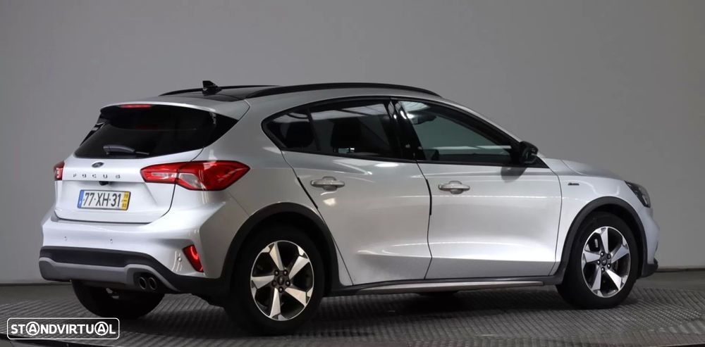 Ford Focus 1.0 EcoBoost Active X - 4