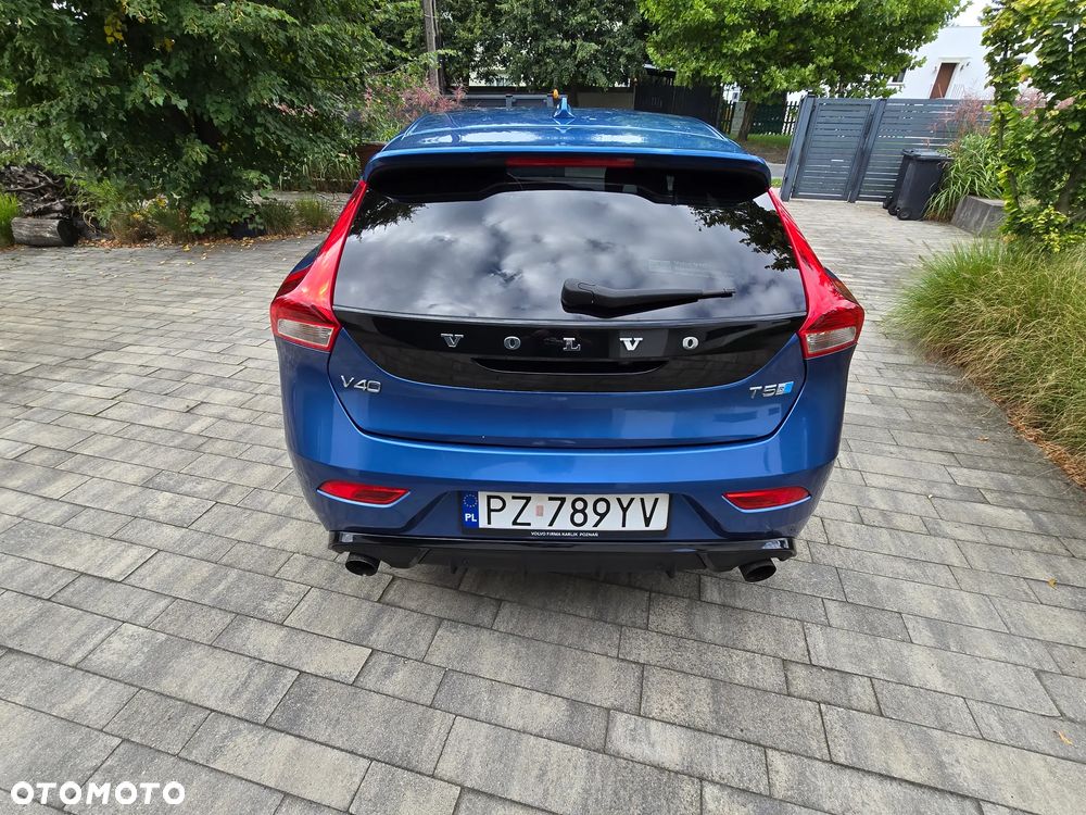 Volvo V40 - 4