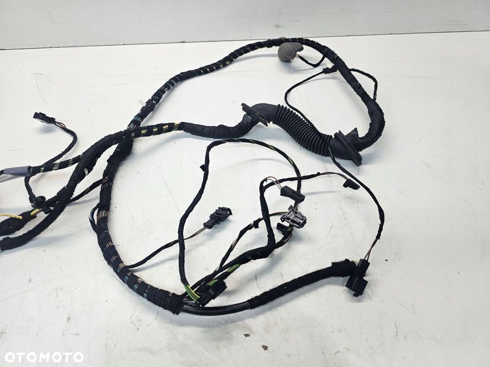 WIĄZKA KLAPY BAGAŻNIKA AUDI A3 8V 8V3971147A