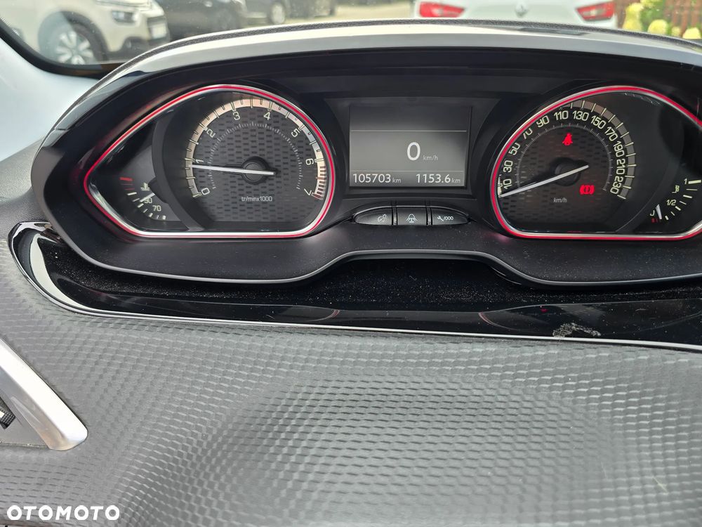 Peugeot 2008 - 26
