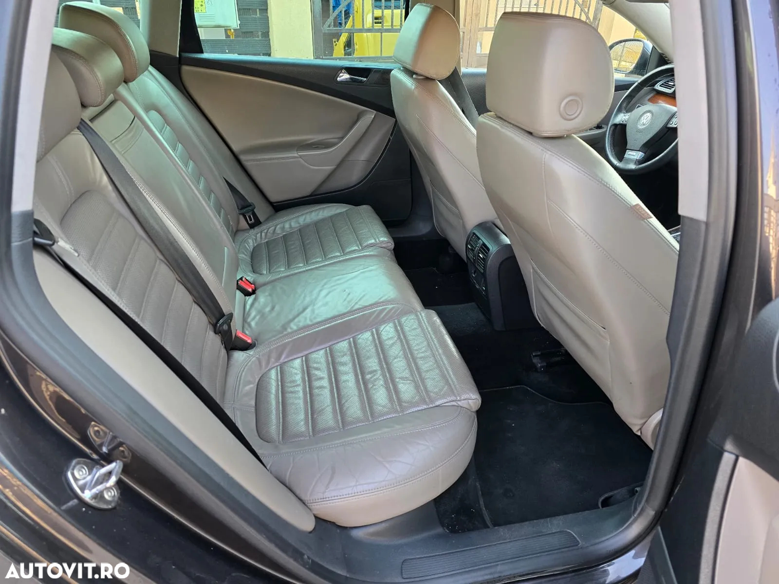 Volkswagen Passat Variant 2.0 TDI Comfortline DPF DSG - 13