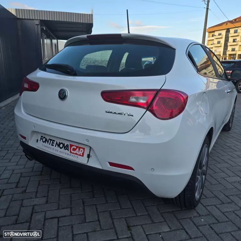 Alfa Romeo Giulietta 1.6 JTDM Sport - 9