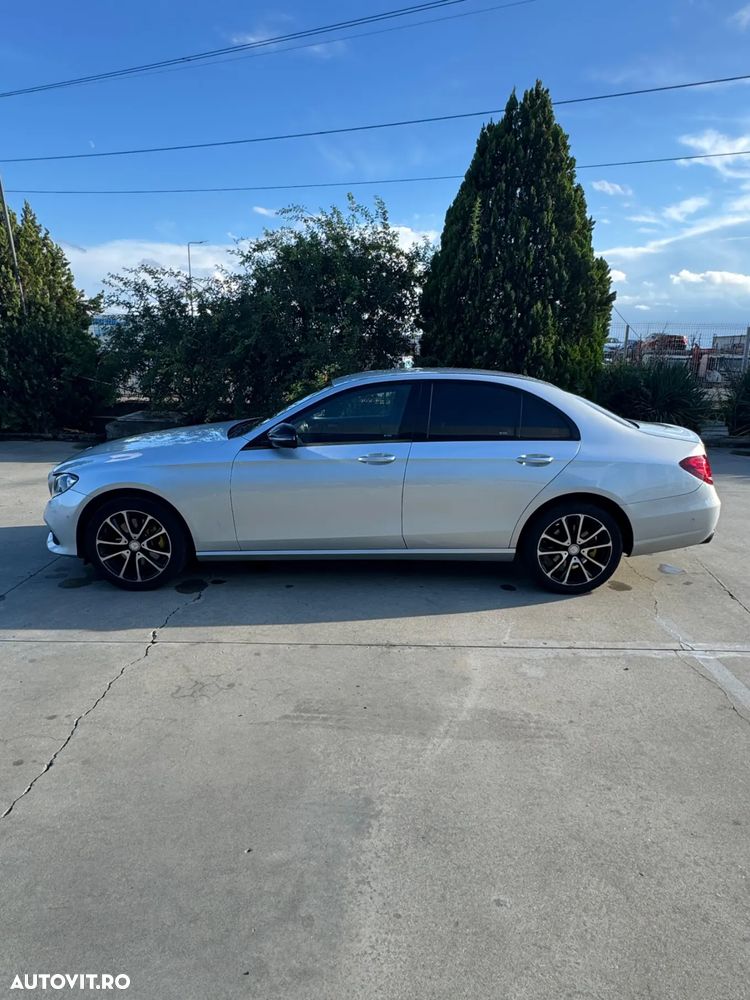 Mercedes-Benz E 220 d Aut. - 16
