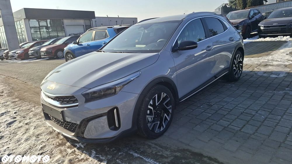 Kia XCeed 1.6 T-GDI Tribute DCT - 12