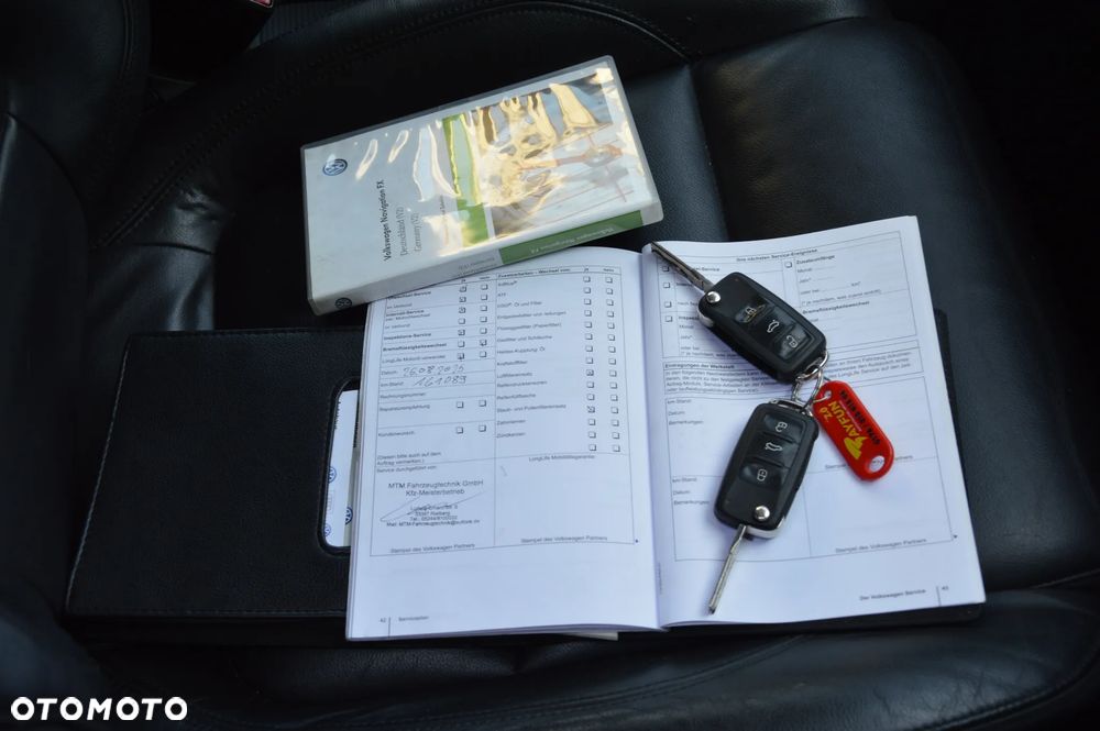 Volkswagen Tiguan - 9