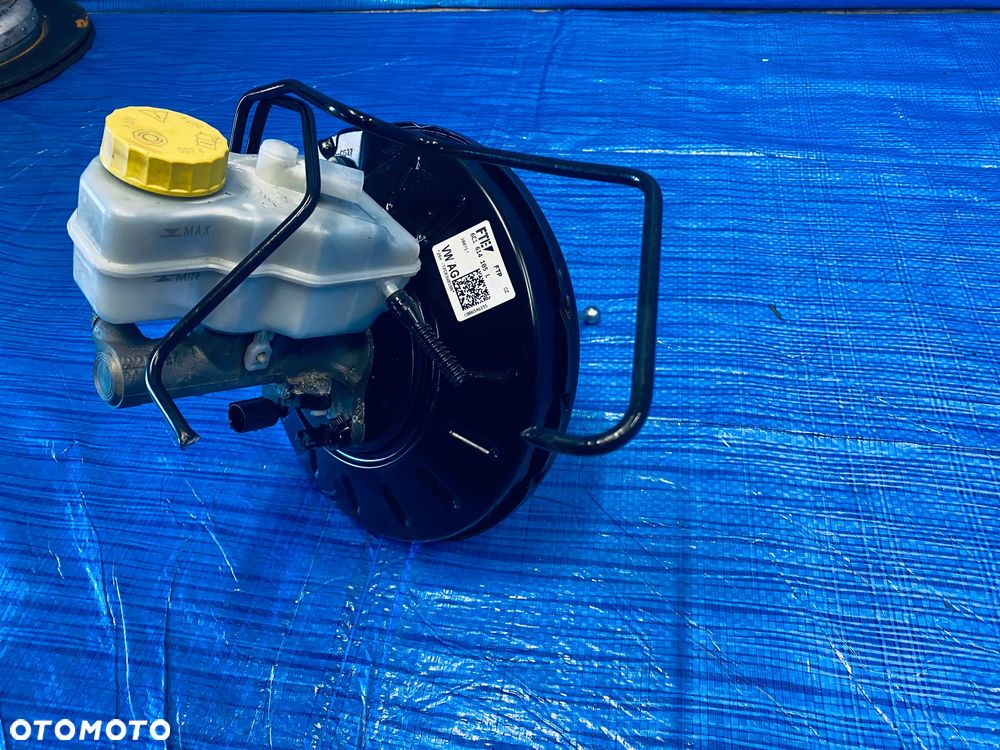 SERWO HAMULCOWE POMPA HAMULCOWA  SKODA RAPID 1.6TDI 115KM 17R ; 6C1614105L ORYGINAŁ - 1