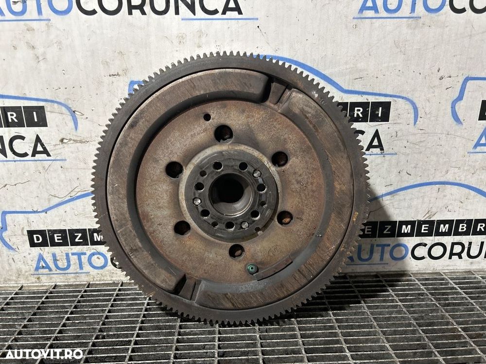 Volanta masa dubla Suzuki Grand Vitara 1.9 DDIS 2006 - 2012 129CP Manuala 5 Trepte F9QB ... - 2