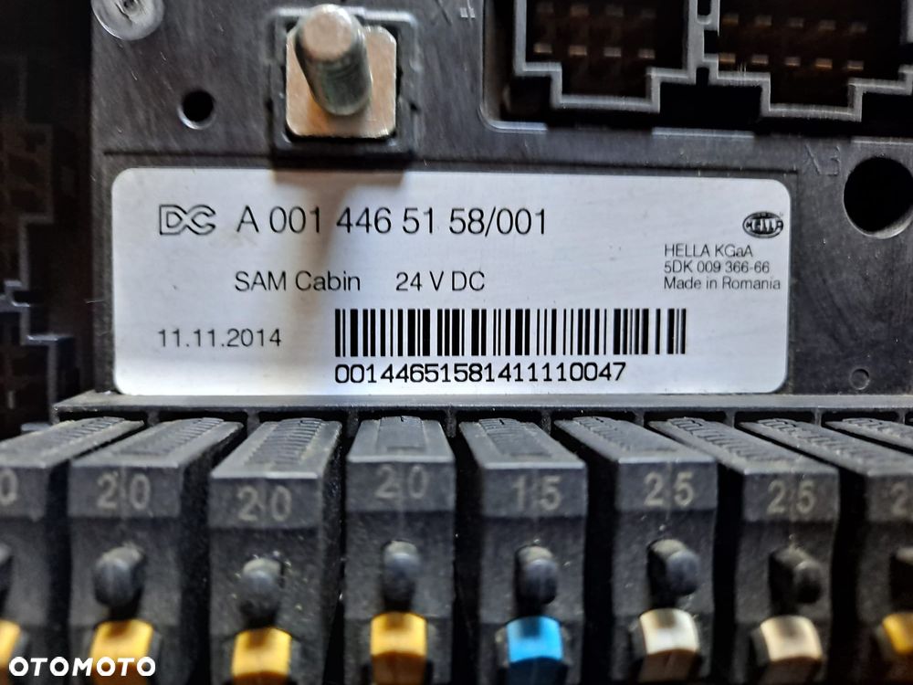 A0014465158 MERCEDES MP4 Skrzynka Tablica Modul Plyta bezpiecznikow - 3