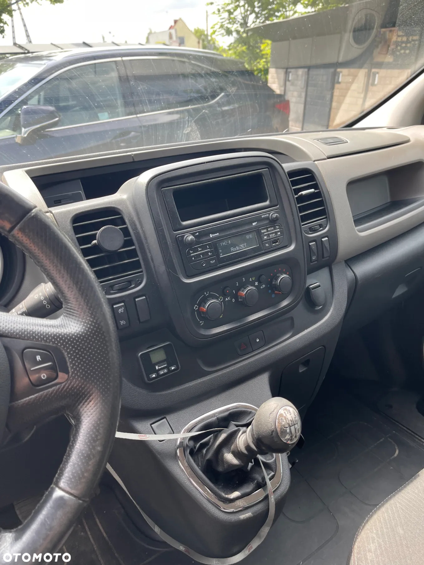 Renault Trafic - 13