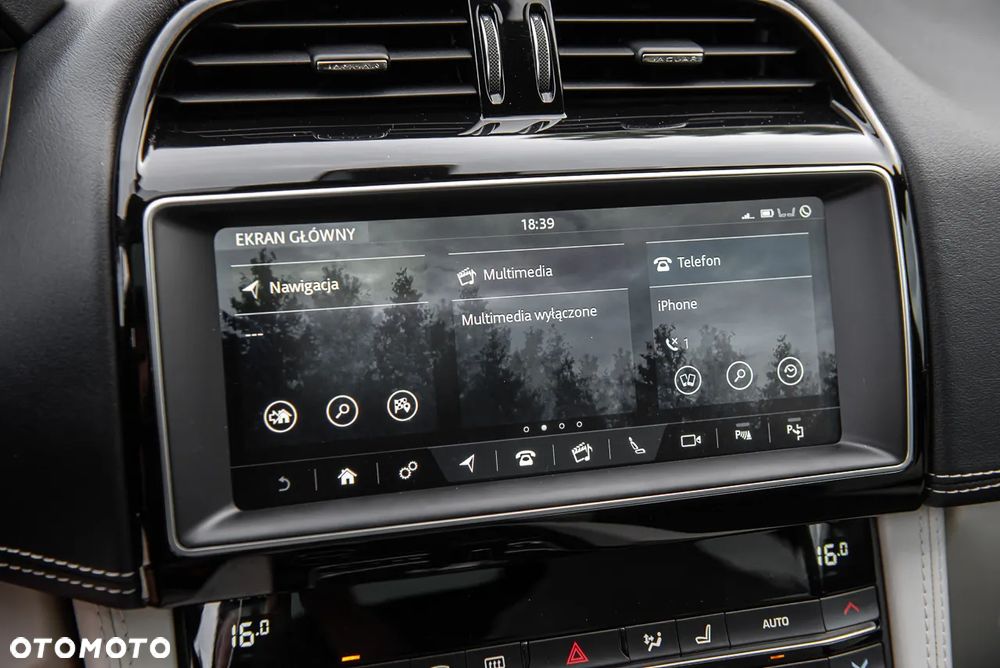 Jaguar F-Pace 5.0 V8 P550 AWD SVR - 25