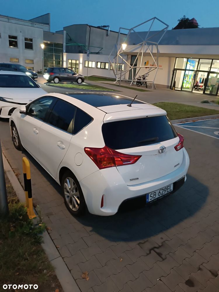 Toyota Auris 1.33 VVT-i Active - 3