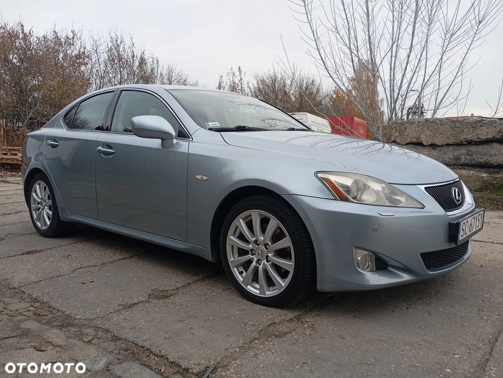 Lexus IS 250 Prestige - 4