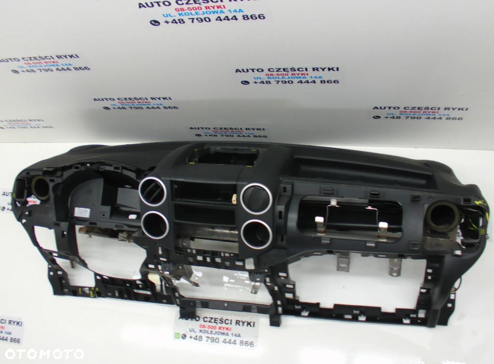 Citroen Berlingo II Kokpit Deska Rozdzielcza Konsola - 2