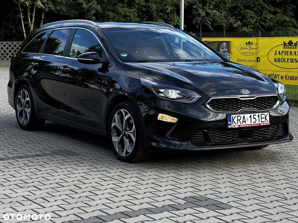 Kia Ceed SW 1.6 CRDi DCT Platinum Edition - 34