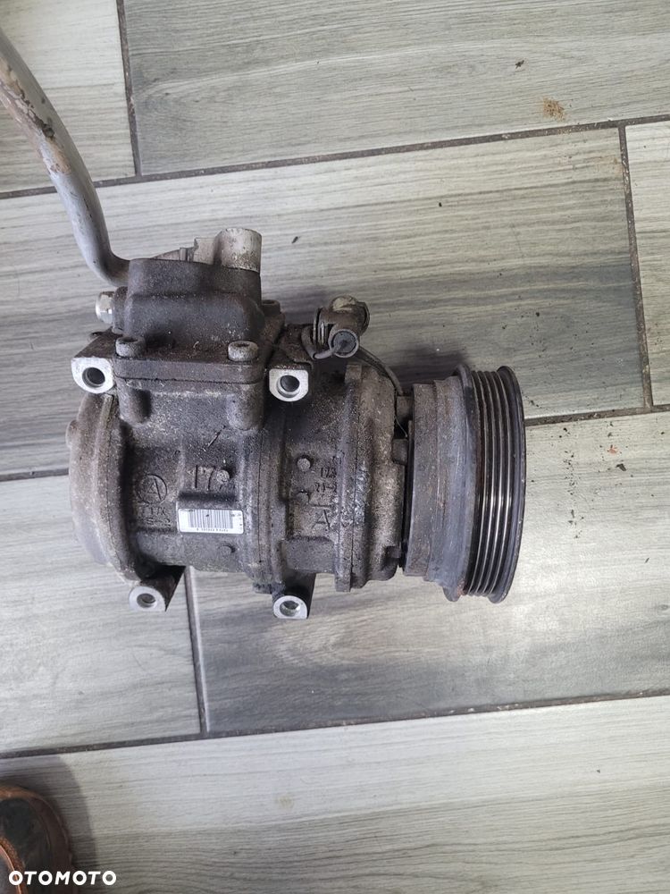 Sprężarka klimatyzacji Land Rover Freelander I  447200-4803 - 1