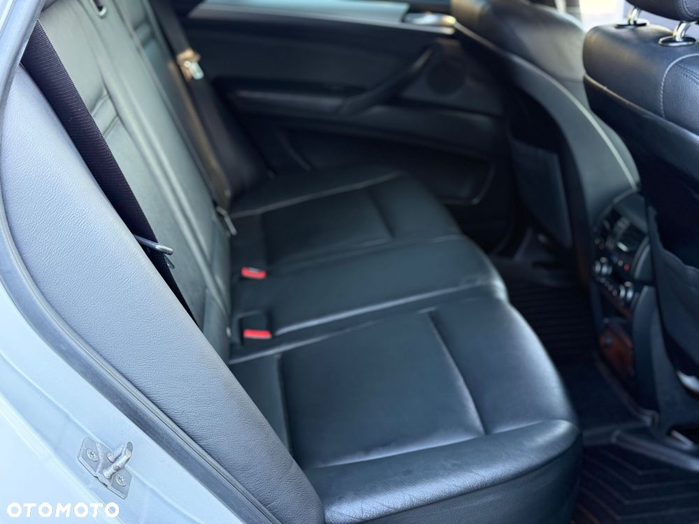 BMW X5 3.5i xDrive - 25