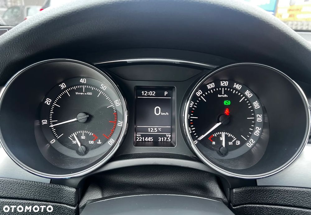 Skoda Superb 1.8 TSI DSG Ambition - 10