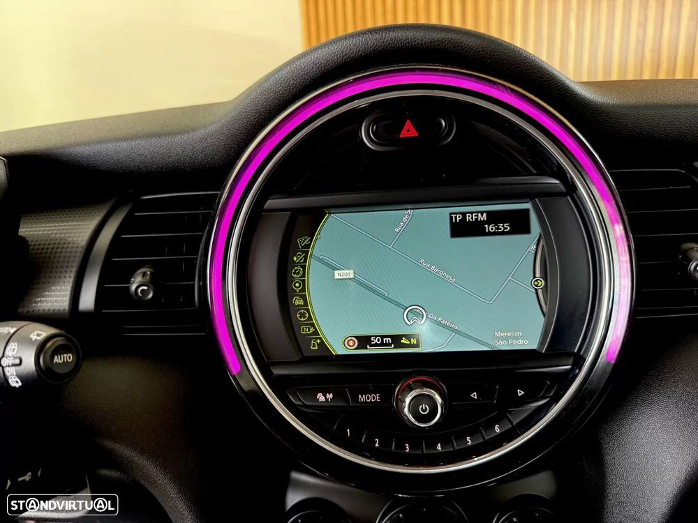 MINI 3 Portas One D - 52