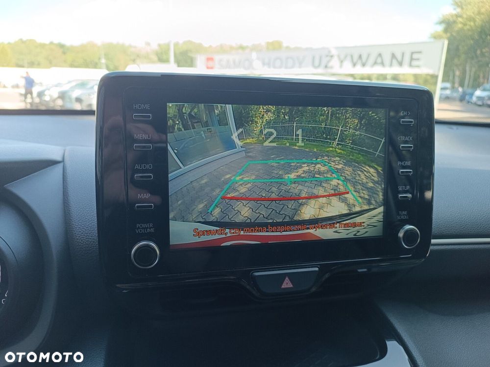 Toyota Yaris Cross Hybrid 1.5 Comfort - 16