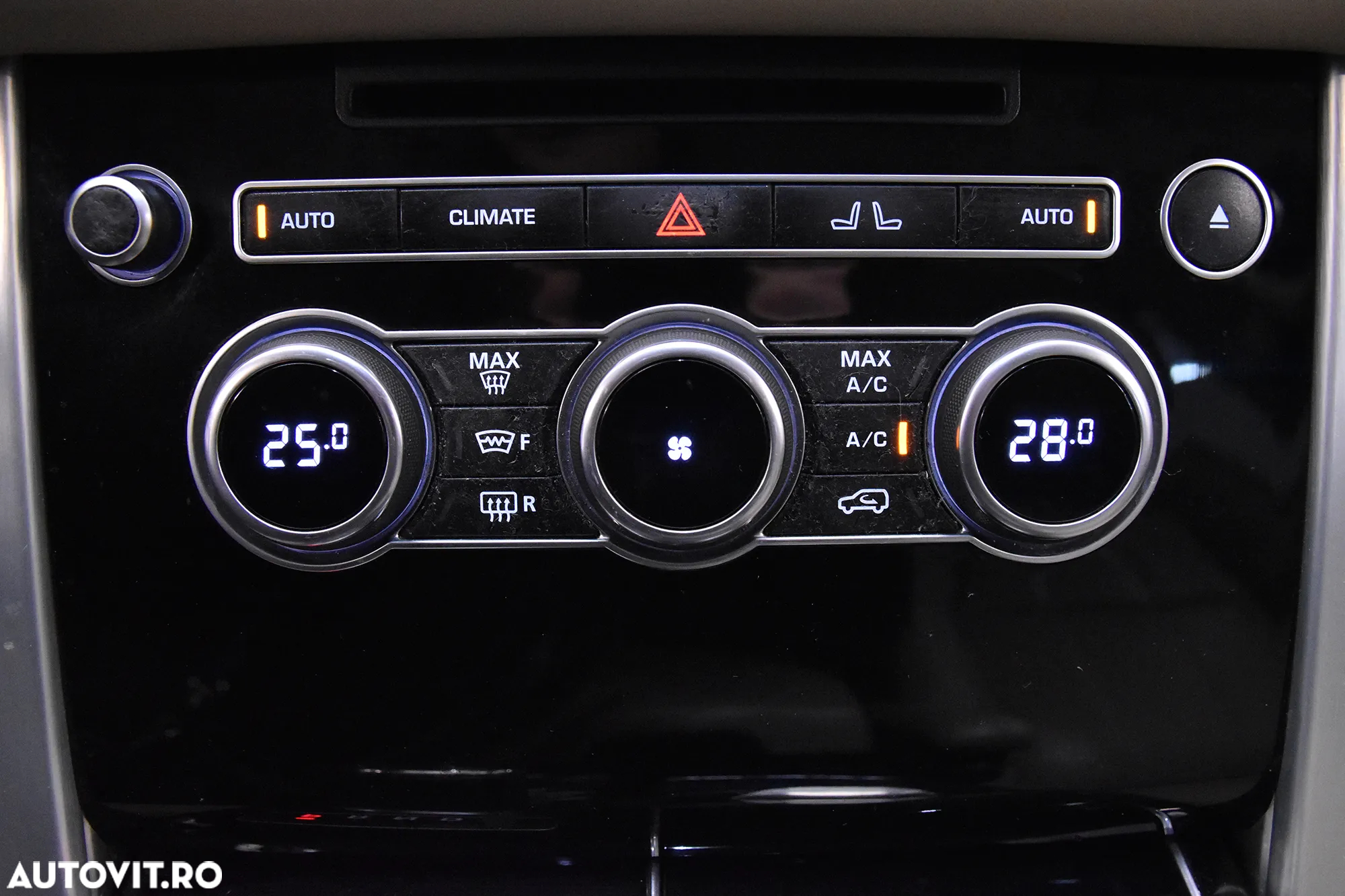 Land Rover Range Rover - 17
